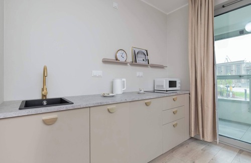 Mlyniska Apartment | Popiełuszki 2 | Elegant Studio | Balcony