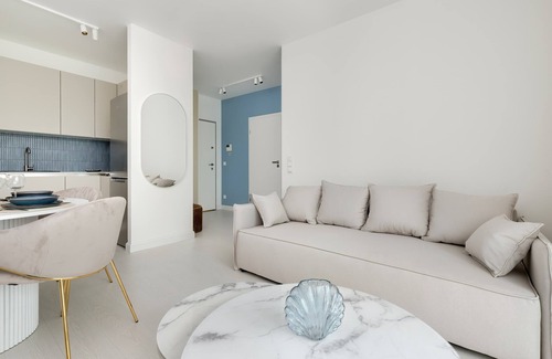 Mlyniska Apartment | Popieluszki 2C Modern Apartment Gdansk Center Parking