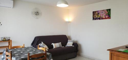 Frejus Port Apartment | Port FREJUS Rives Latines Studio Cabine 30 m2 4 Pe