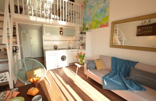 Port Grimaud Apartment | Port Grimaud : Frantastic View for this Romantic flat, renovated.