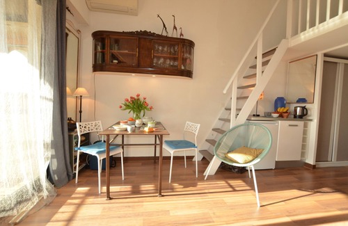 Port Grimaud Apartment | Port Grimaud : Frantastic View for this Romantic flat, renovated.