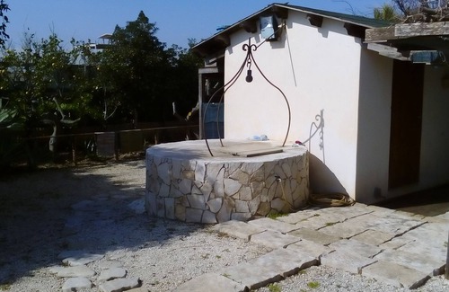 Eastern Sicily Cabin | Portopalo chalet carratois on the sea private garden