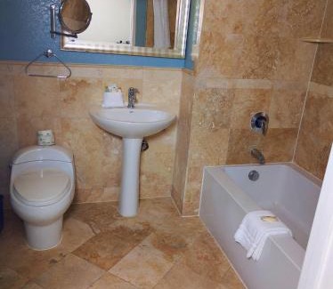 Little Italy Hotel | Porto Vista Hotel In Little Italy