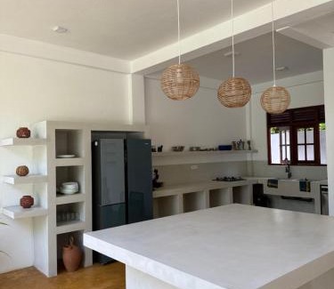 Thalaramba Bed & Breakfast | Portobello Guest House