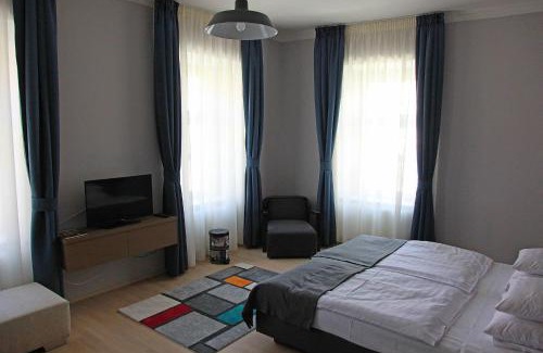 Koszeg Apartment | Portré Apartman