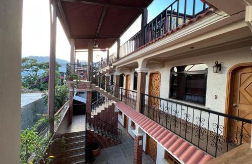 Panajachel House | Posada don Miguel