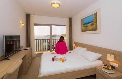 Seoca Hotel | Poseidon The Beach Hotel