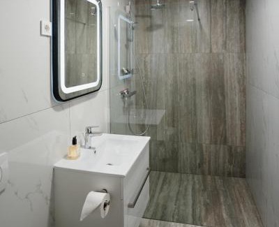 Tisina House | Posestvo Gjerkeš