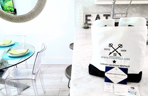 Jupiter Bay Condo | POSHPADZ Villa Del Sol Walk to Jupiter Beach