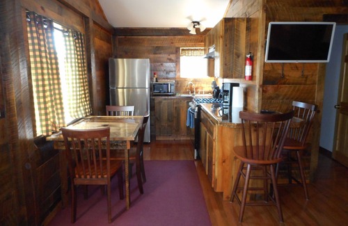 Shirley Cabin | Post and beam cabin with king and bunk