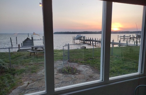 Leonardtown House | Potomac River Crabbing & Fishing Paradise