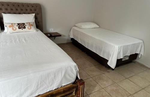 Sao Pedro do Parana Hotel | Pousada Água Doce - Porto Eucalipto