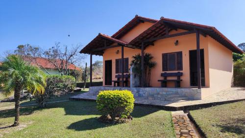 Carrancas Hotel | Pousada Além das Formas - Acesso a cachoeiras e gruta encantada