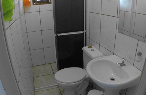 Pereque House | Pousada between Paradise located on the border between Angra and Paraty