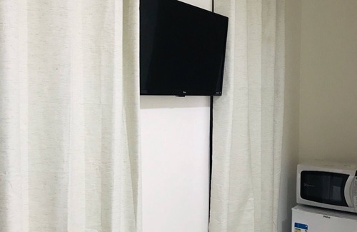 Parque Oasis House | Pousada Suite w/Pool, Air Cond and Netflix - 100m from the sea