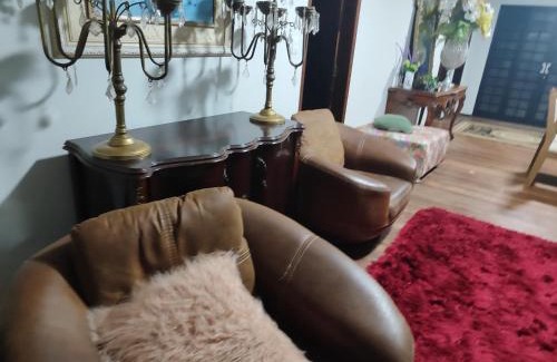 Cianorte House | Pousada Canto dos pássaros