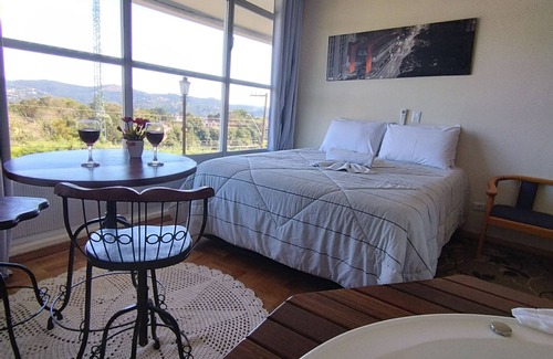 Colinas Capivari Hotel | Pousada Casa Redonda