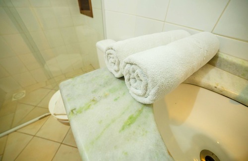 Lagoa Pequena Hotel | Pousada do Capitão