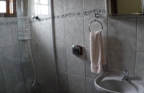 Abernessia Hotel | Pousada Helebastian