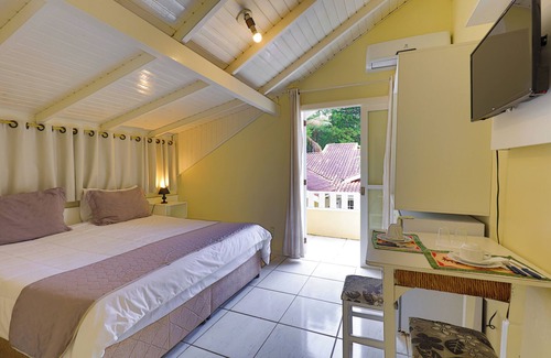 Quinta da Serra Hotel | Pousada Maison Suisse