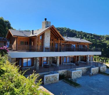 Monte Verde Hotel | Pousada Maple Monte Verde