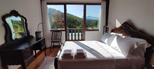 Castelo House | Pousada na Cervejaria Altezza - vista para Pedra Azul