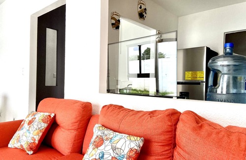 Coatepeque House | Prívate Opico villa w/prívate patio and own Pool-right in town !