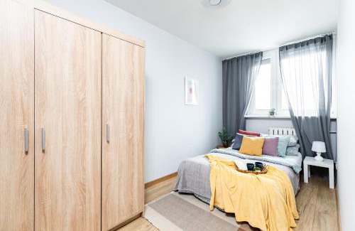 Nowa Praga Apartment | PRAGA MOOD KONESER by VAYA STAYS