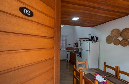 Estaleiro House | Praia do Estaleiro-BC, 2 vagas, Ar, Churras e Pet Friendly