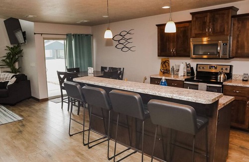 Spirit Lake Cabin | Prairie Palms Hot Tub Haven at Bridges Bay Resort