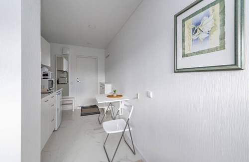 Kaunas Apartment | Pramonės ap 5 by Polo Apartments