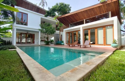 Pak Nam Pran Villa | PRAN-A-LUXE Exclusive Pool Villa