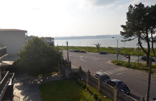 Mino Apartment | Precioso ático a pie de playa, en Miño