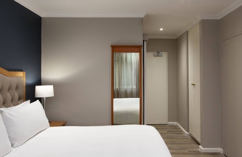 George Central Hotel | Premier Express Inn George