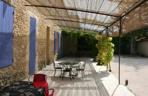 Lagnes Apartment | Premier gîte du mas