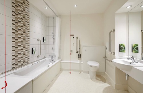 Falkirk Hotel | Premier Inn Falkirk Central