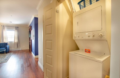 Downtown St. John's Apartment | Premiere Suites - St. John's Signal Hill Gate