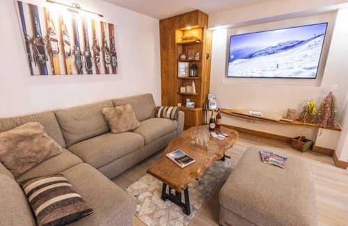 Saint-Lary-Soulan Apartment | Premium apartment - Pool - 12/14p - Saint Lary village
