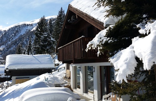 Blatten bei Naters Ski Chalet | Premium Chalet a. d.Piste in ski u. Hiking area BELALP with panoramic views