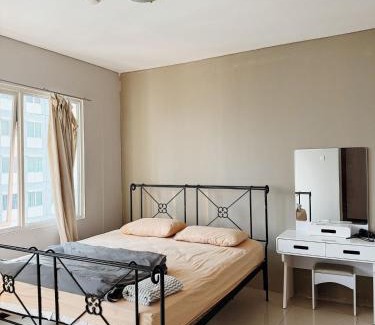 Jakarta Apartment | Premium Getaway in City Central