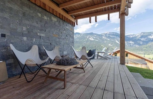 Haus im Ennstal House | Premium mit 5 Schlafzimmern, Sauna &Pool by Interhome