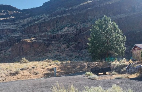 Sunland Estates RV Rental | Premium RV Space in Sunland