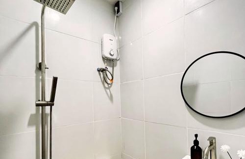 General Santos Apartment | Premium Studio with Fast WiFi Netflix PS4 Bria Homes GenSan