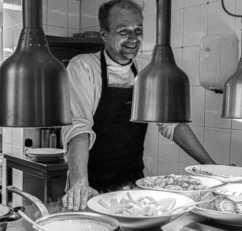 Bolderberg Hotel | PRET A GOUTER bistro bar bed