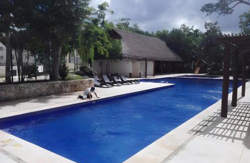 Cancun Apartment | Pretty Apartment HOEStel Bacaret!