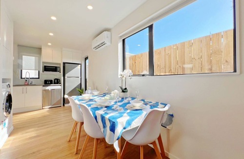 Sunnyhills House | Pretty house where you call home in Pakuranga