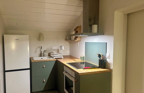 Ascain Cottage | PRETTY LITTLE HOUSE AT THE FOOT OF THE WALKS AND 500M FROM THE VILLAGE CENTER