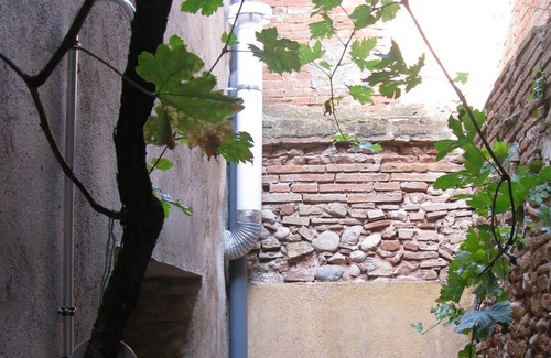 Vilafant House | Pretty perfect for exploring the house region