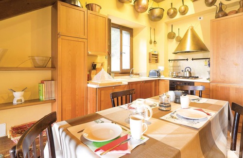 Casteldelci House | Pretty stone-built vacation house in panoramic position (700 m.a.s.l.) in the mountains of the Appen