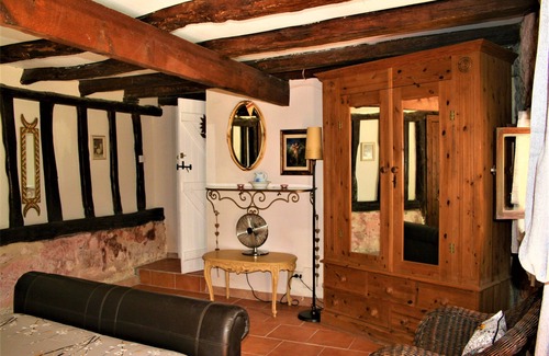 Saint-Paul-Lizonne Cottage | Pretty Stone Cottage with exclusive use of Heated Pool & Holistic Therapies